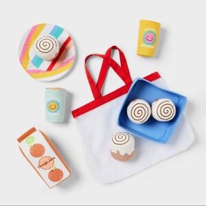New! Pillowfort Kids' Breakfast Interactive 10 piece Play Set with Tote, Target